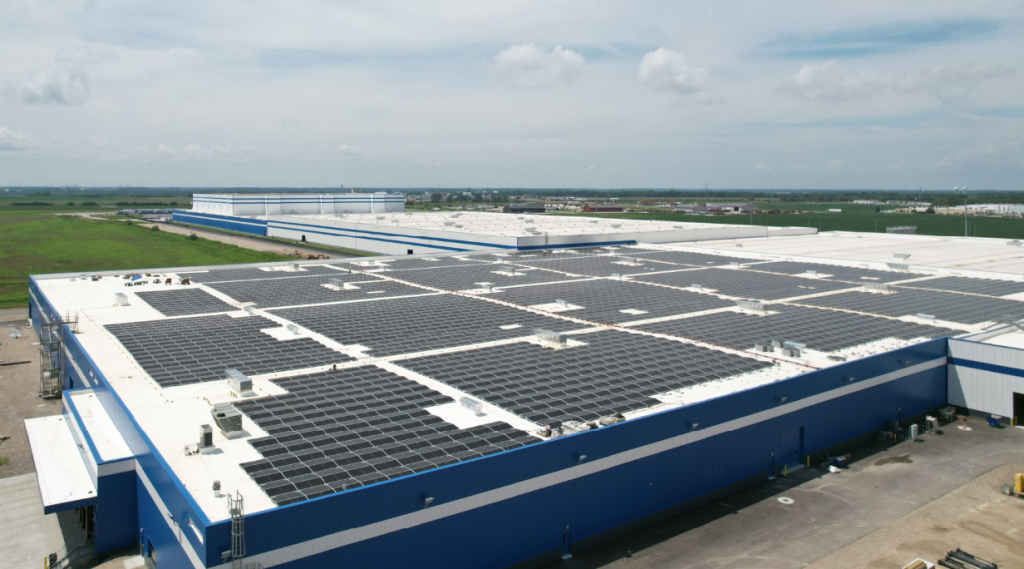 solar panels atop Sofidel warehouse